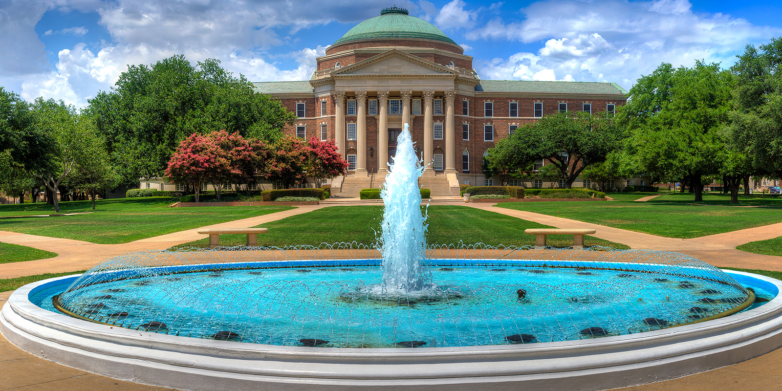 Fountain in SMU campus